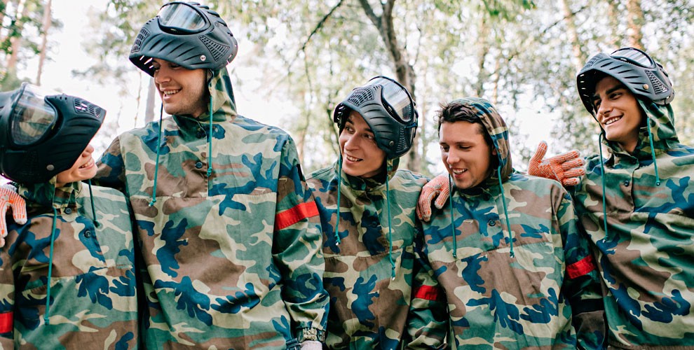 23 февраля уже на носу, а Вы так и не придумали, что подарить любимым защитникам? Не переживайте! Маркетплейс GILMON собрал топ-10 идей подарков, как порадовать мужчин.