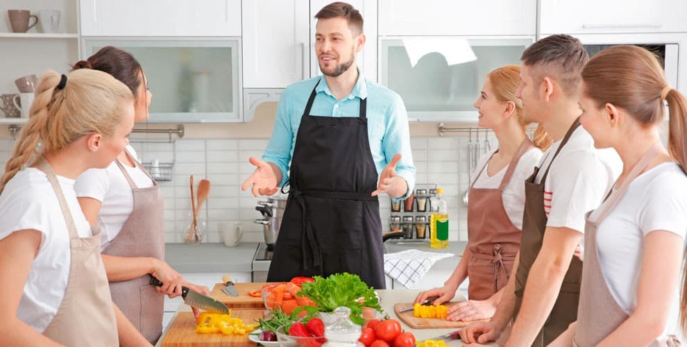 Школы суши-мастерства Суши-повар