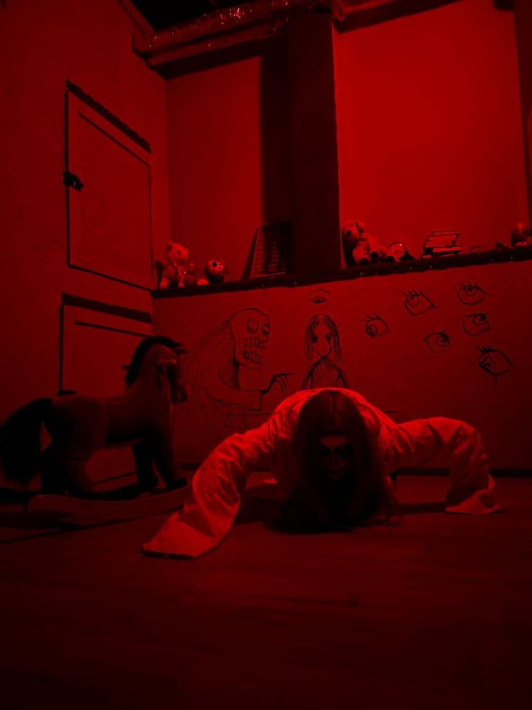 Квест с актёром «Полтергейст»