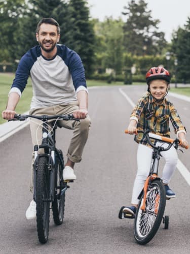 Накачка шин велосипеда