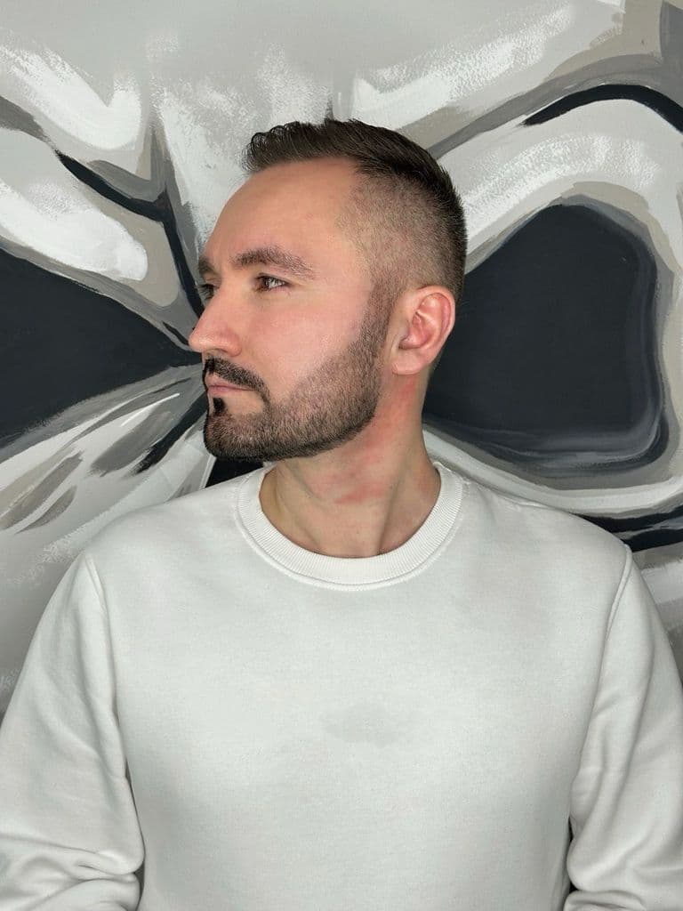 Мужская стрижка + оформление бороды