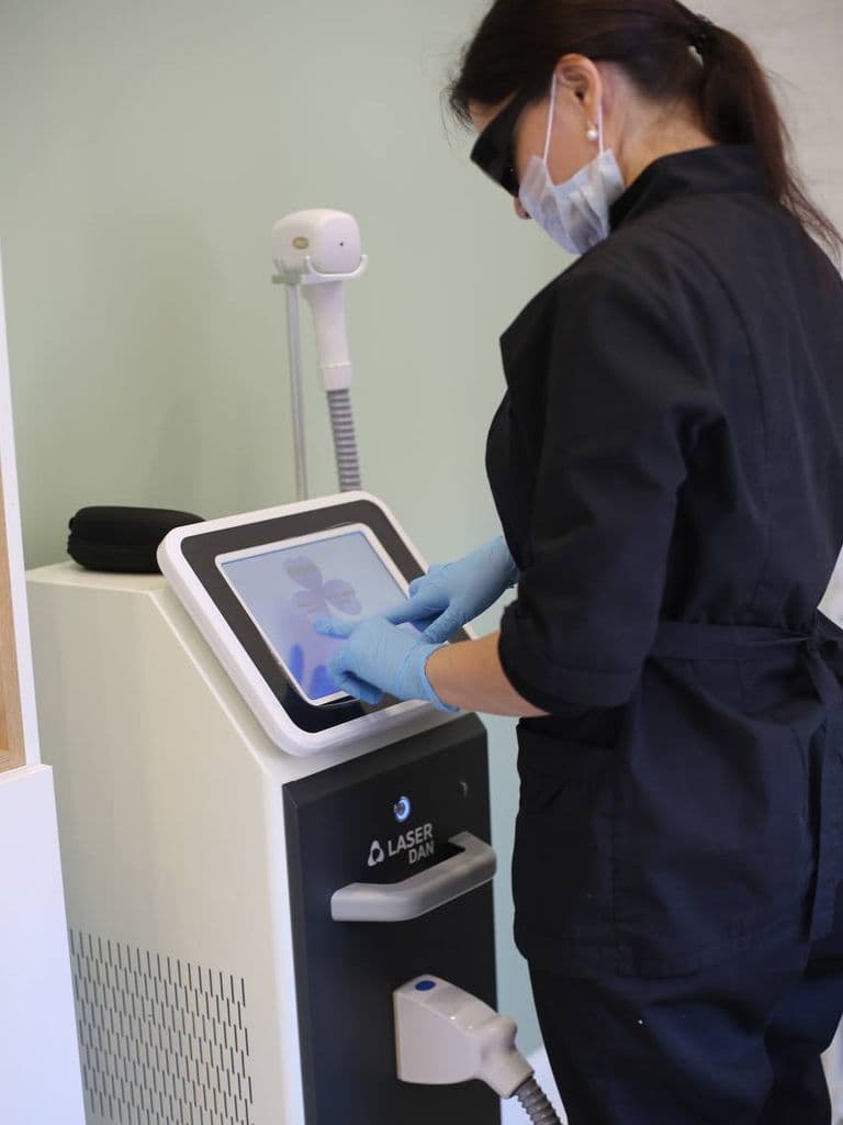 Комплекс лазерной эпиляции №2