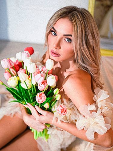 на новогоднюю семейную фотосессию для компании от 2 до 4 человек