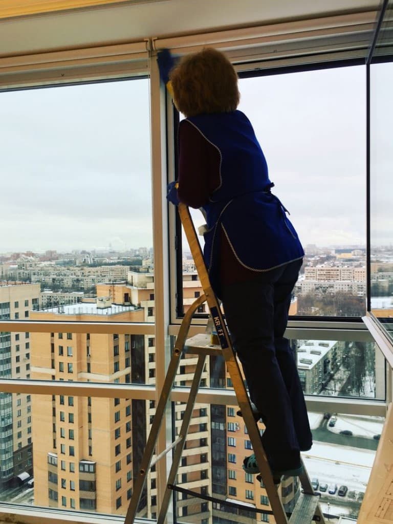 Мытье балкона (6 створок)