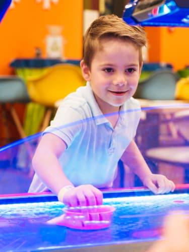 Игровая карта с балансом 1700₽