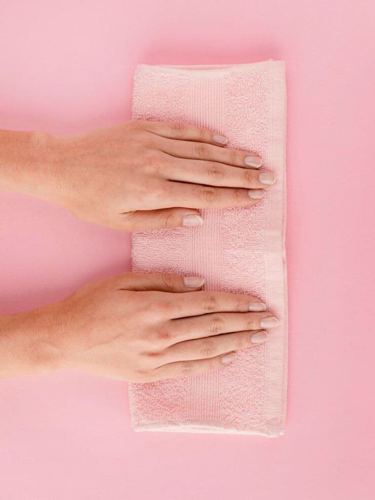 Комбинированный маникюр со снятием