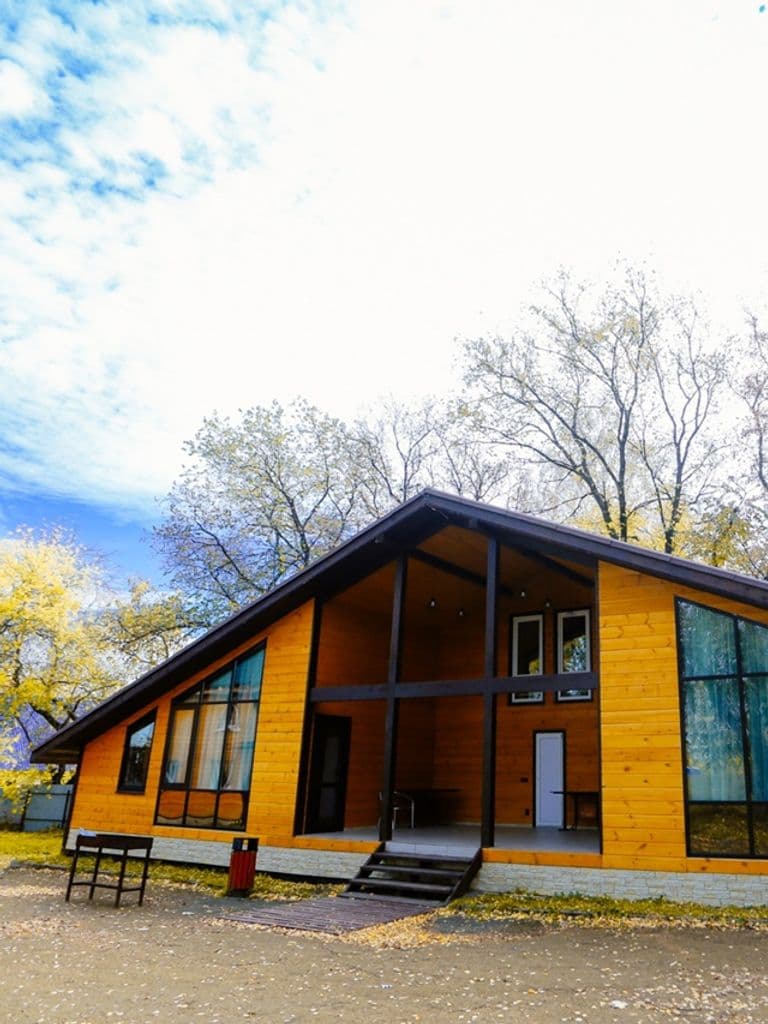 Аренда восьмиместного терема