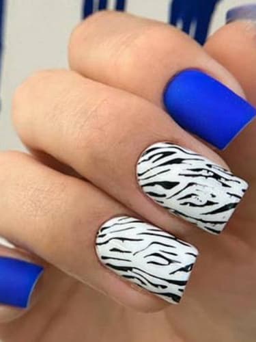 Маникюр с покрытием