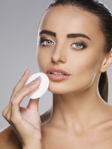 УЗ-чистка лица