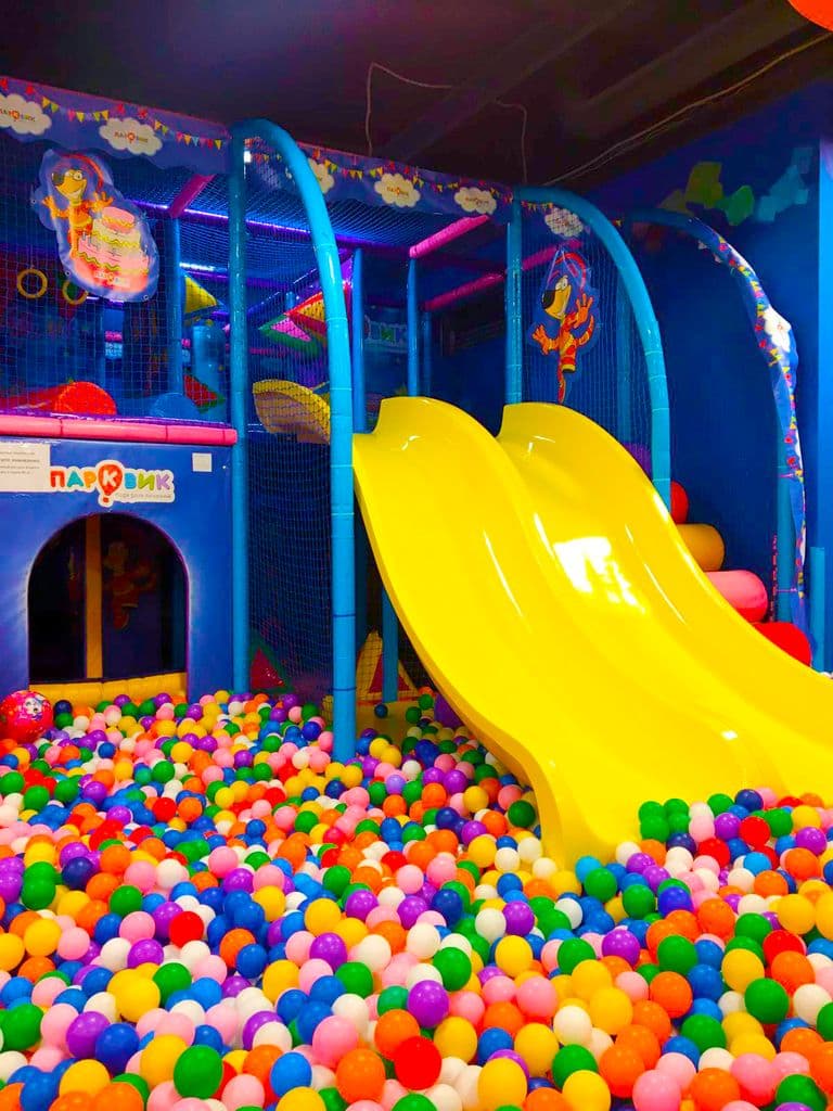 Посещение детского парка развлечений