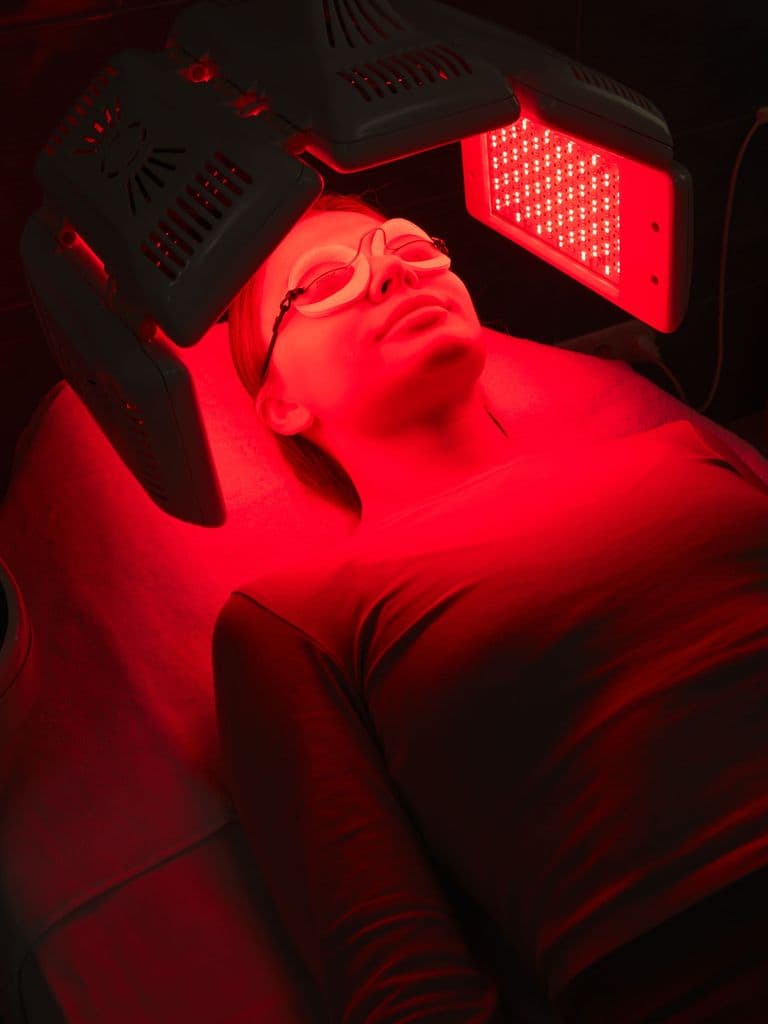 Фотодинамическая терапия лица