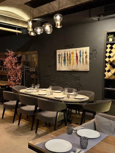 Меню кухни и все напитки, с Пн по Вс