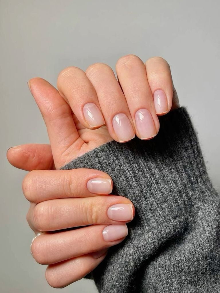 Маникюр + покрытие лаком