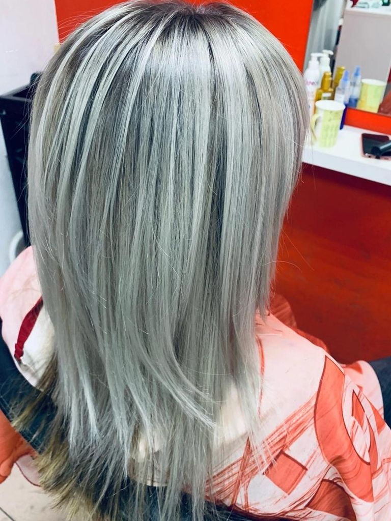 на мелирование волос Schwarzkopf + тонирование краской Schwarzkopf, Kaaral + мытьё головы + укладка волос по форме стрижки