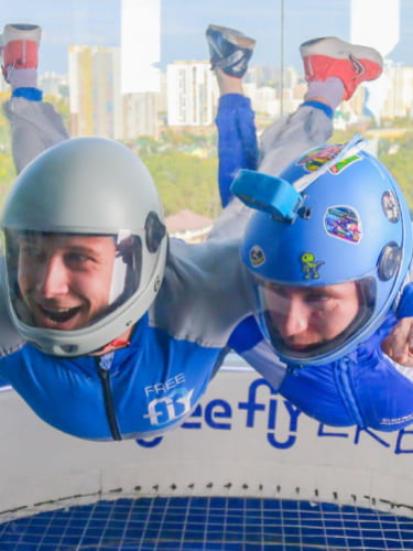 на полет в аэротрубе