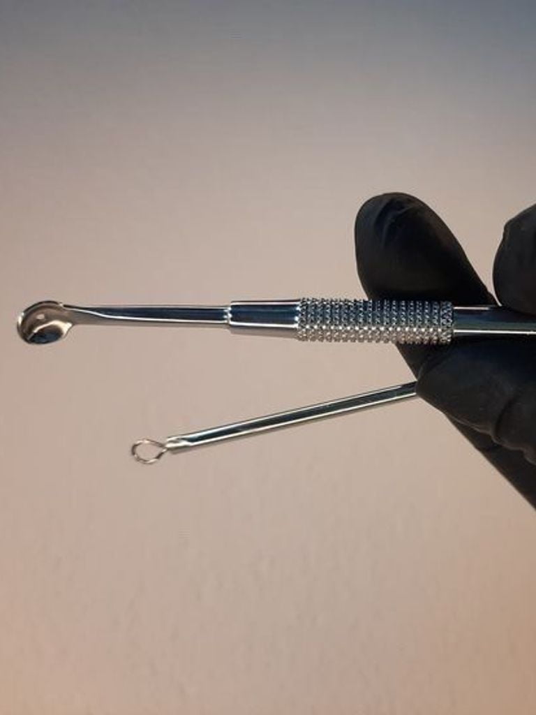 Механическая чистка лица