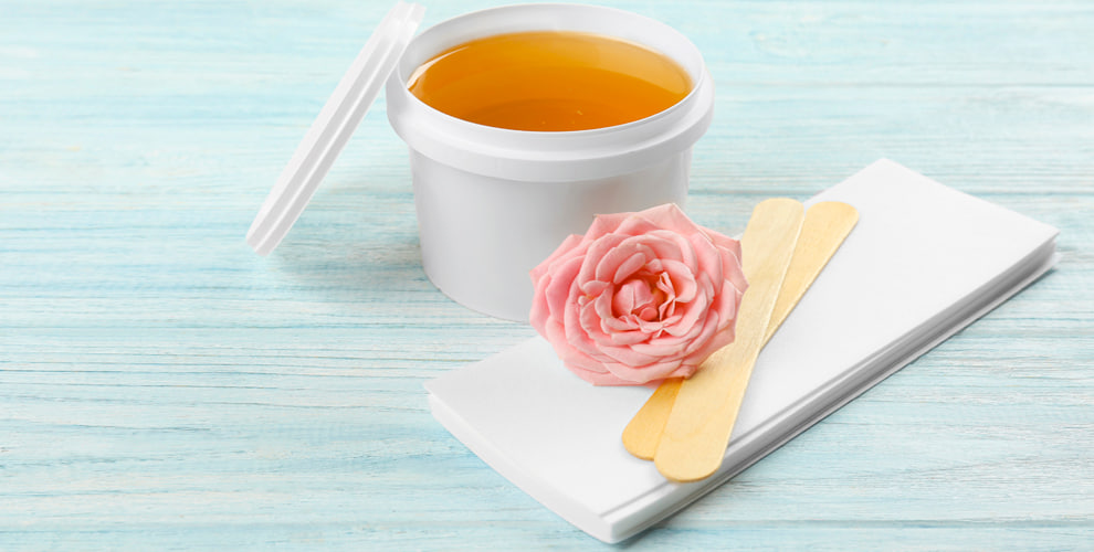 на шугаринг или восковую депиляцию зон на выбор для мужчин