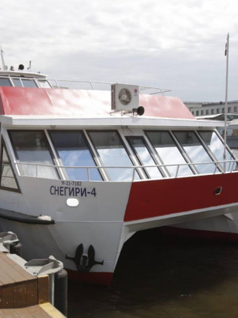 Обзорная речная прогулка от причала «Новоспасский мост»