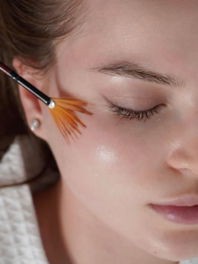 Мультипилинг лица с использованием 4 различных кислот