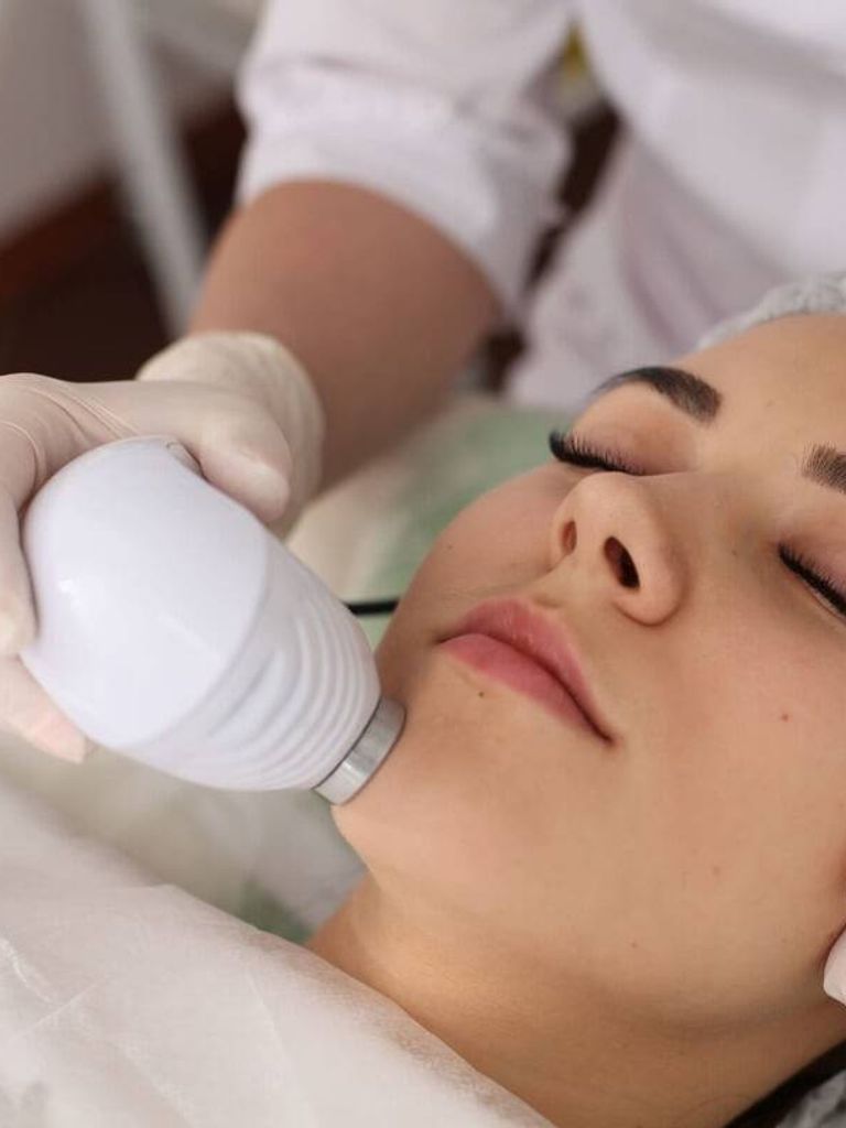 Гидропилинг + криотерапия лица