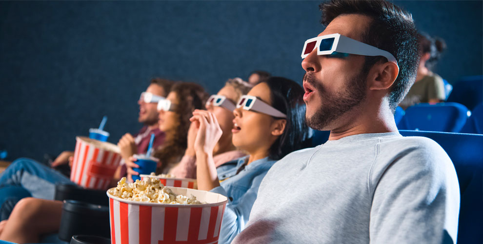 при покупке билета в кинокассе Мягкого кинотеатра - скидка 100 руб. с любого билета