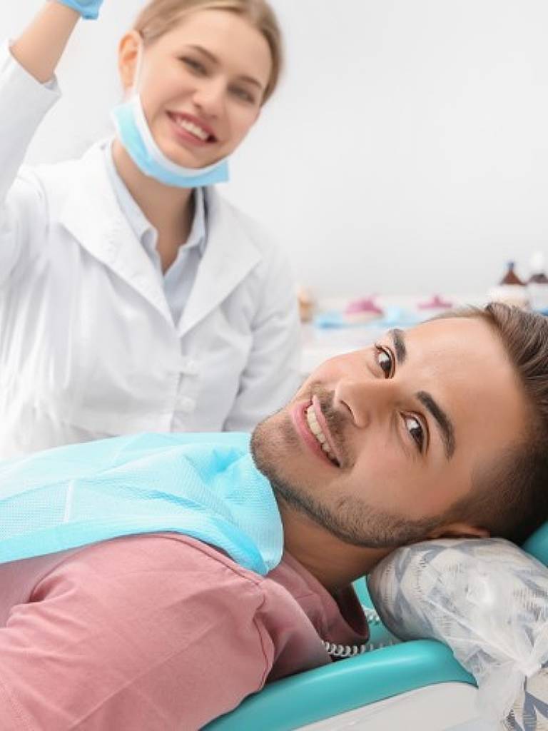 Установка циркониевой коронки