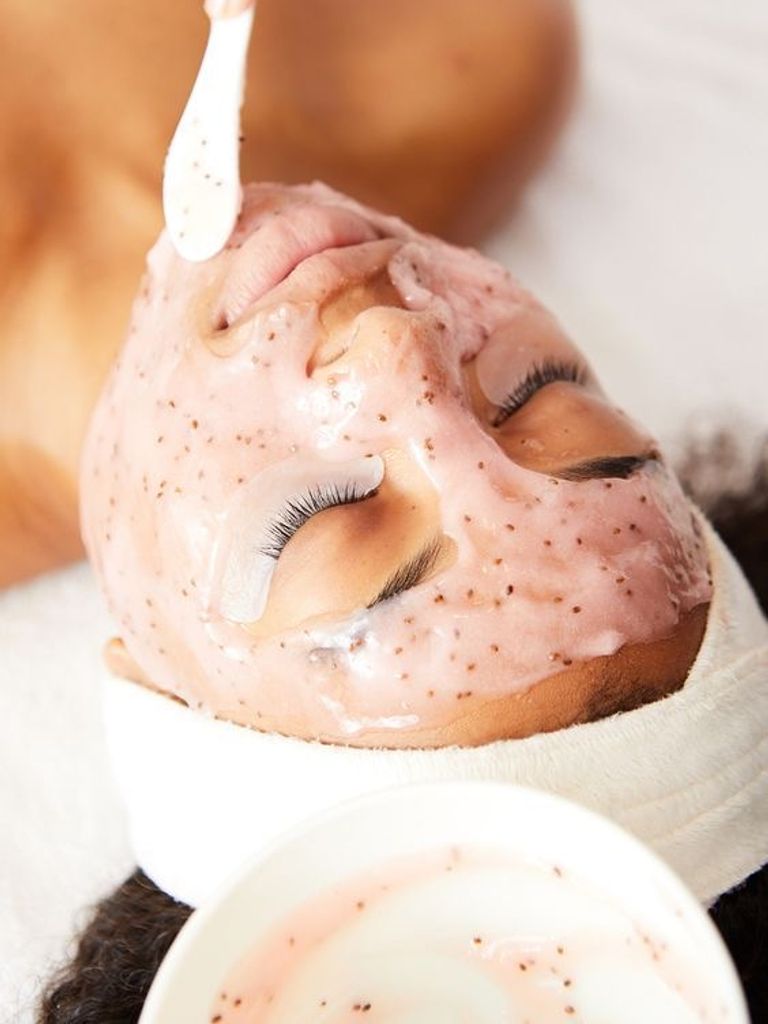 Пилинг на выбор + альгинатная маска