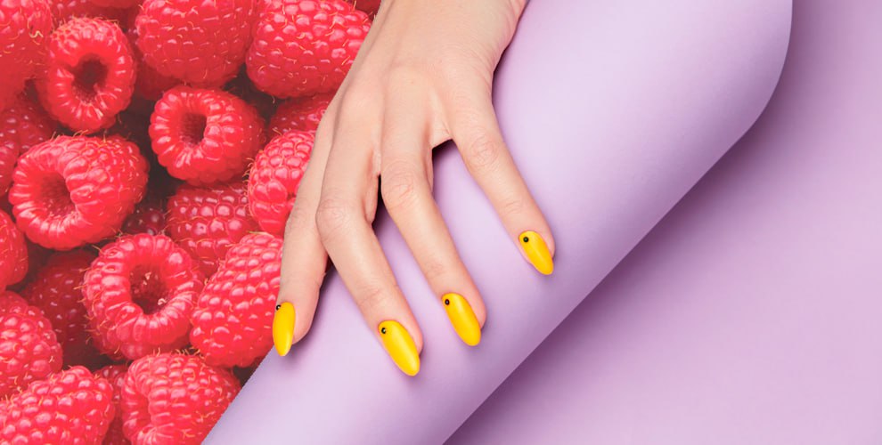 на женский маникюр на выбор: аппаратный или комбинированный