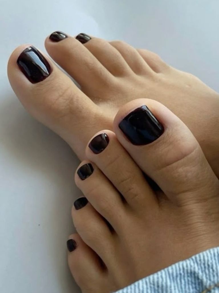 SPA-педикюр (только пальчики) + однотонное покрытие гель-лаком