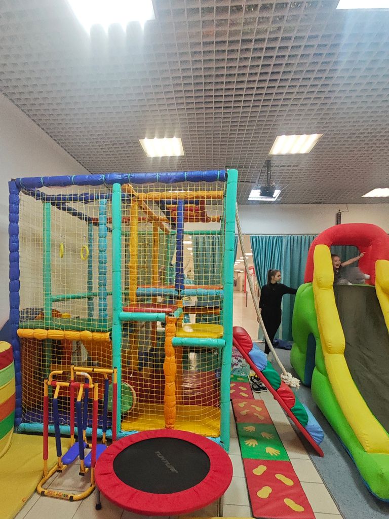 Аренда игровой комнаты + мыльные пузыри + шоколадный фонтан, 3 ч.