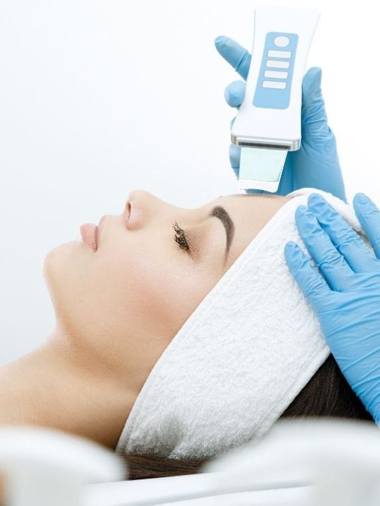 Глубокая УЗ-чистка + маска по типу кожи