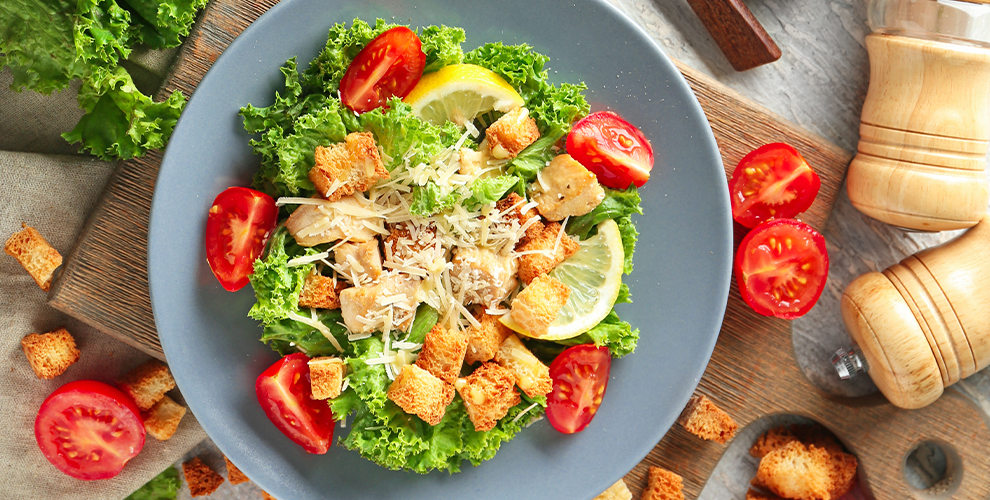 на меню кухни и безалкогольные напитки без ограничения суммы чека