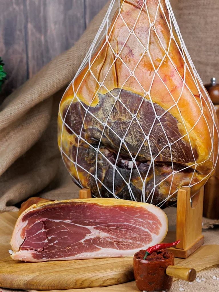 Деликатесы из натурального мяса