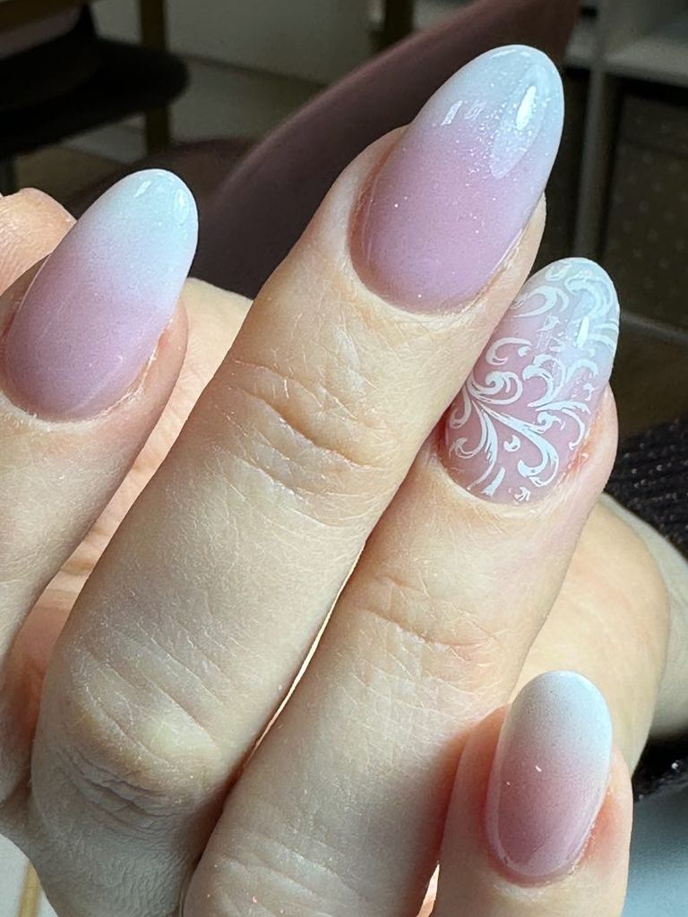 «Титановые ногти»