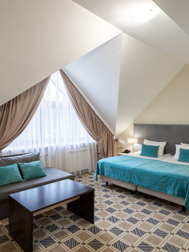 Проживание в однокомнатном номере Junior + посещение SPA-центра