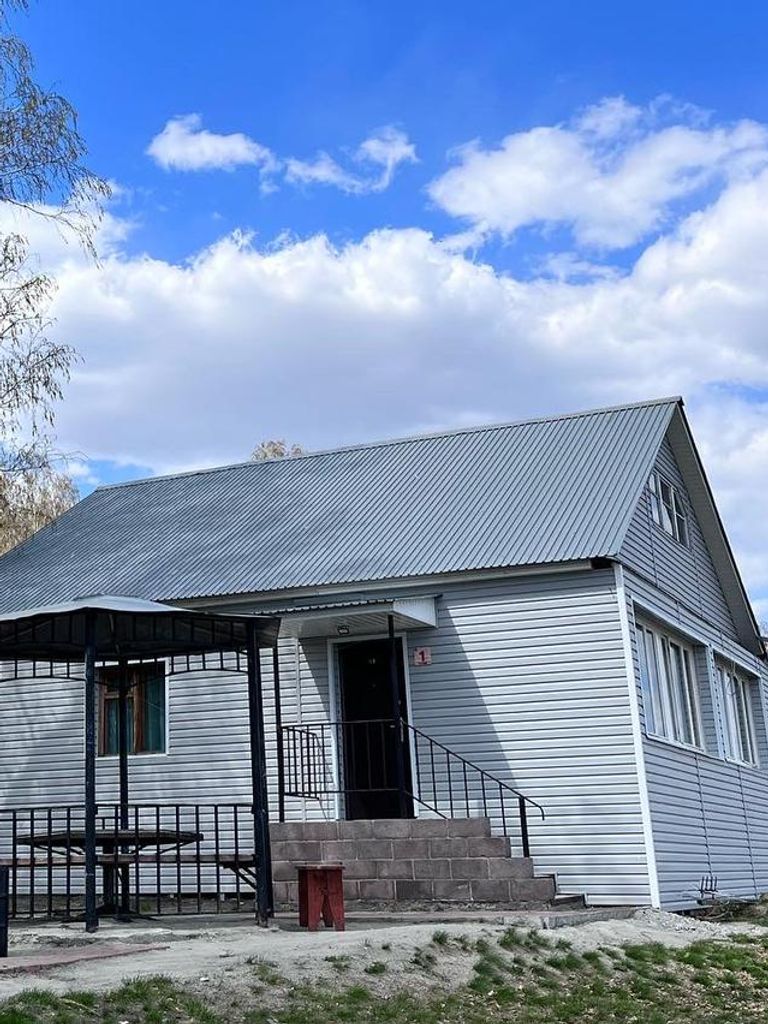 Проживание в доме с удобствами, для компании до 12 человек