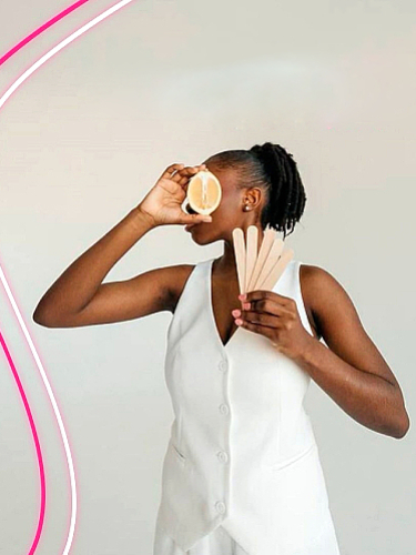 Восковая депиляция Skins: бикини + подмышки + ноги до колен