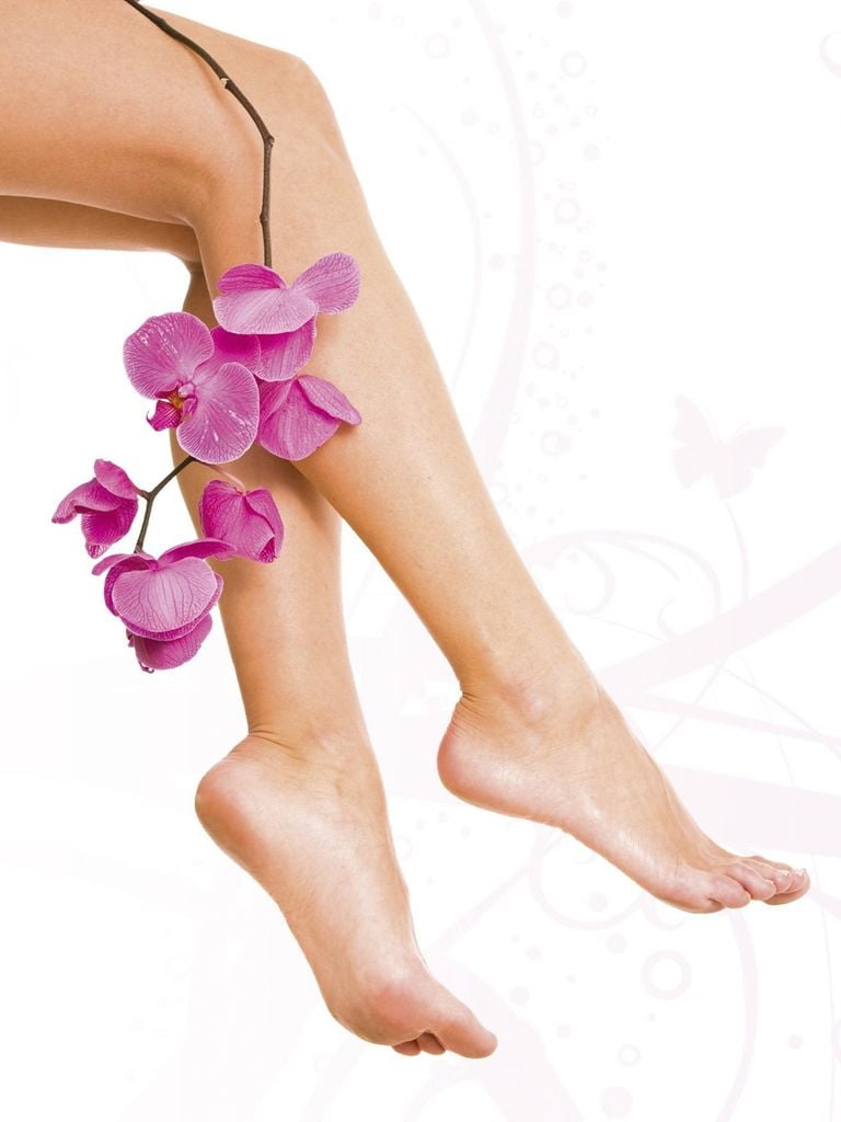 Восковая депиляция, шугаринг зоны на выбор для женщин