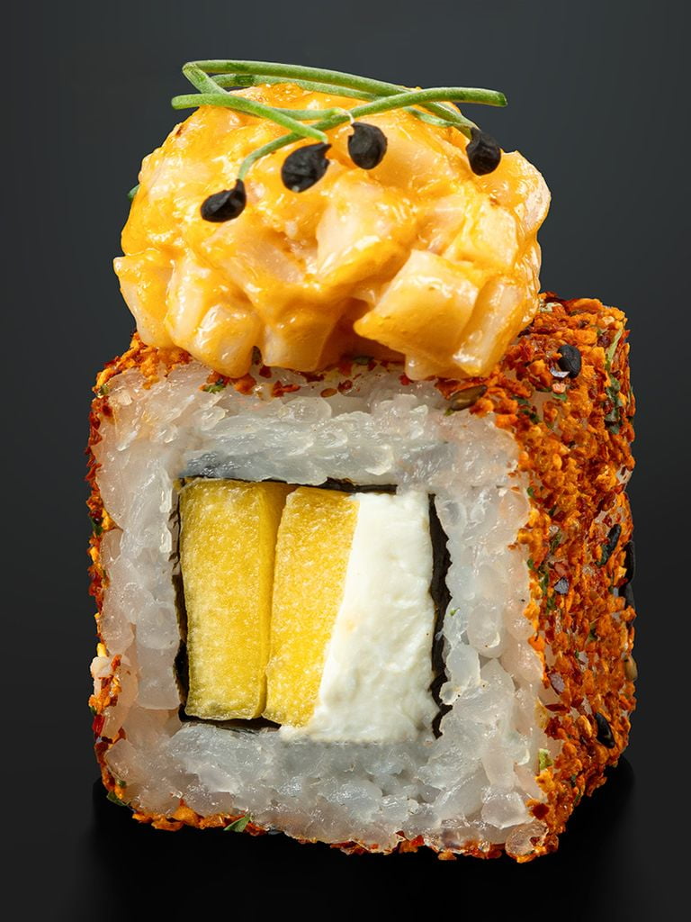 Меню роллов, сетов и безалкогольные напитки