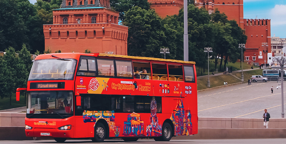 на экскурсию на двухэтажном автобусе по Москве, 24 ч.