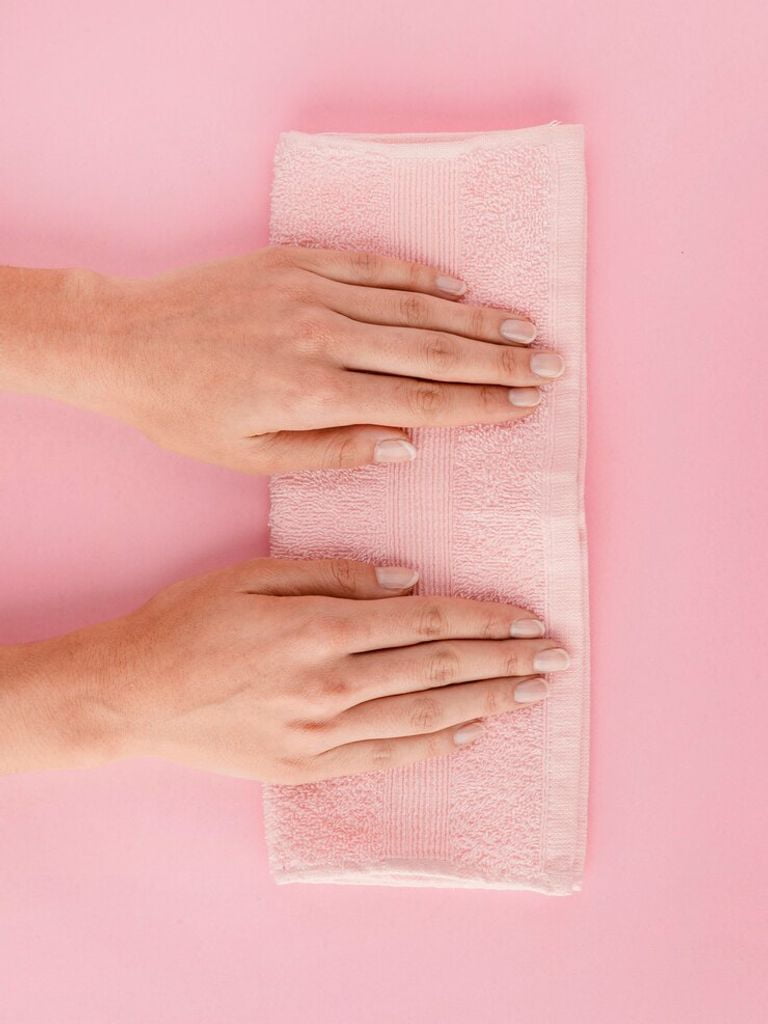 Комбинированный маникюр со снятием