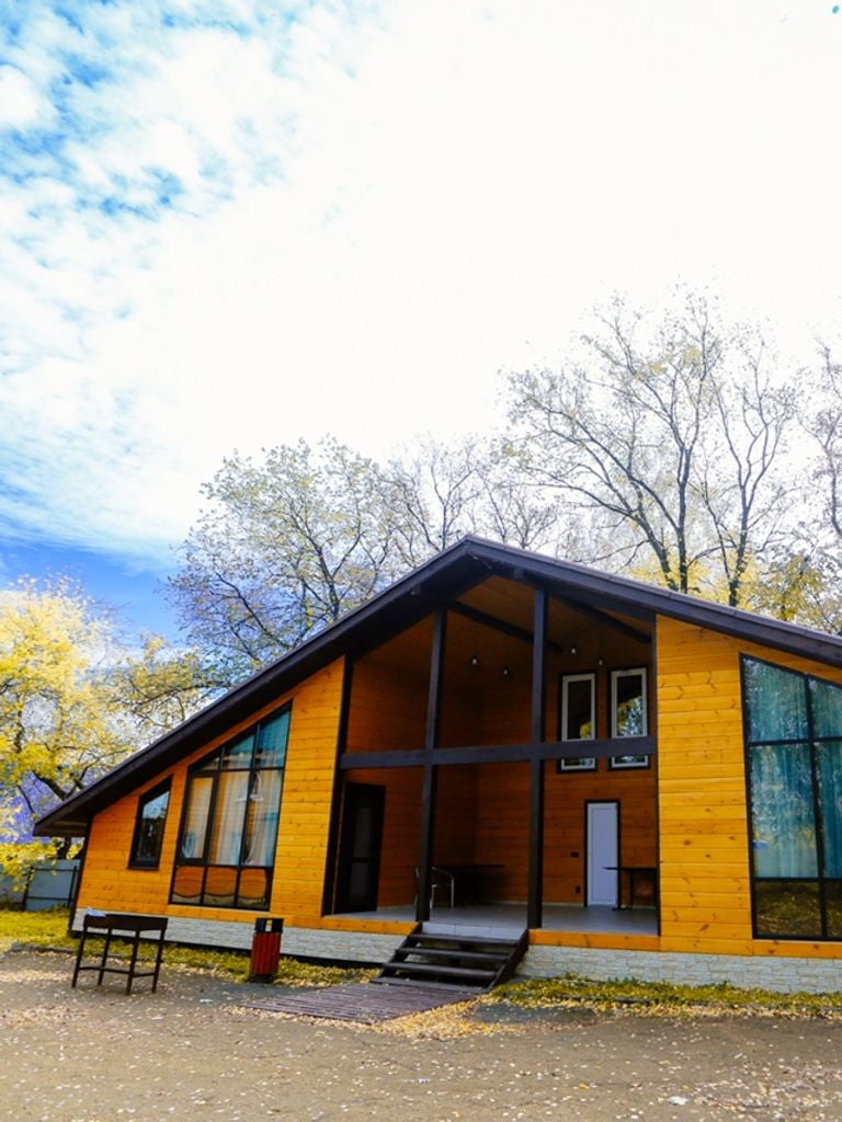 Аренда восьмиместного терема