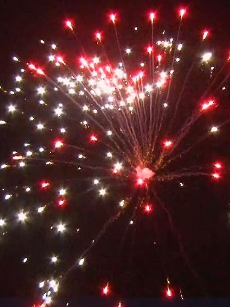 Салюты-ракеты