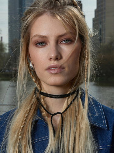 Фотосессия на улице, на территории ArtPlay