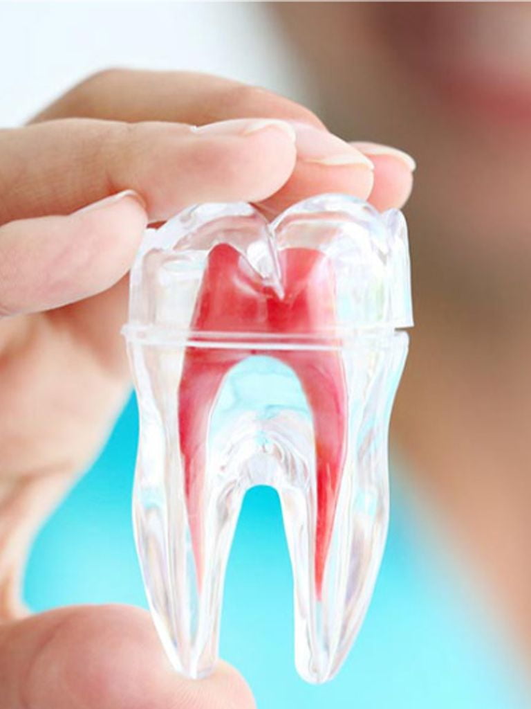 Лечение периодонтита под микроскопом