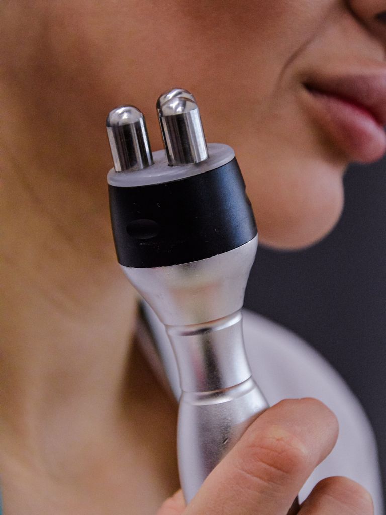 RF-массаж лица + маска, 40 мин.