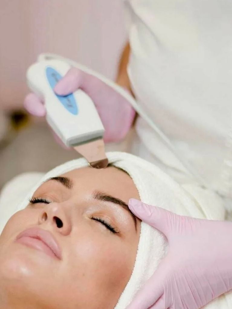 Ультразвуковая чистка лица