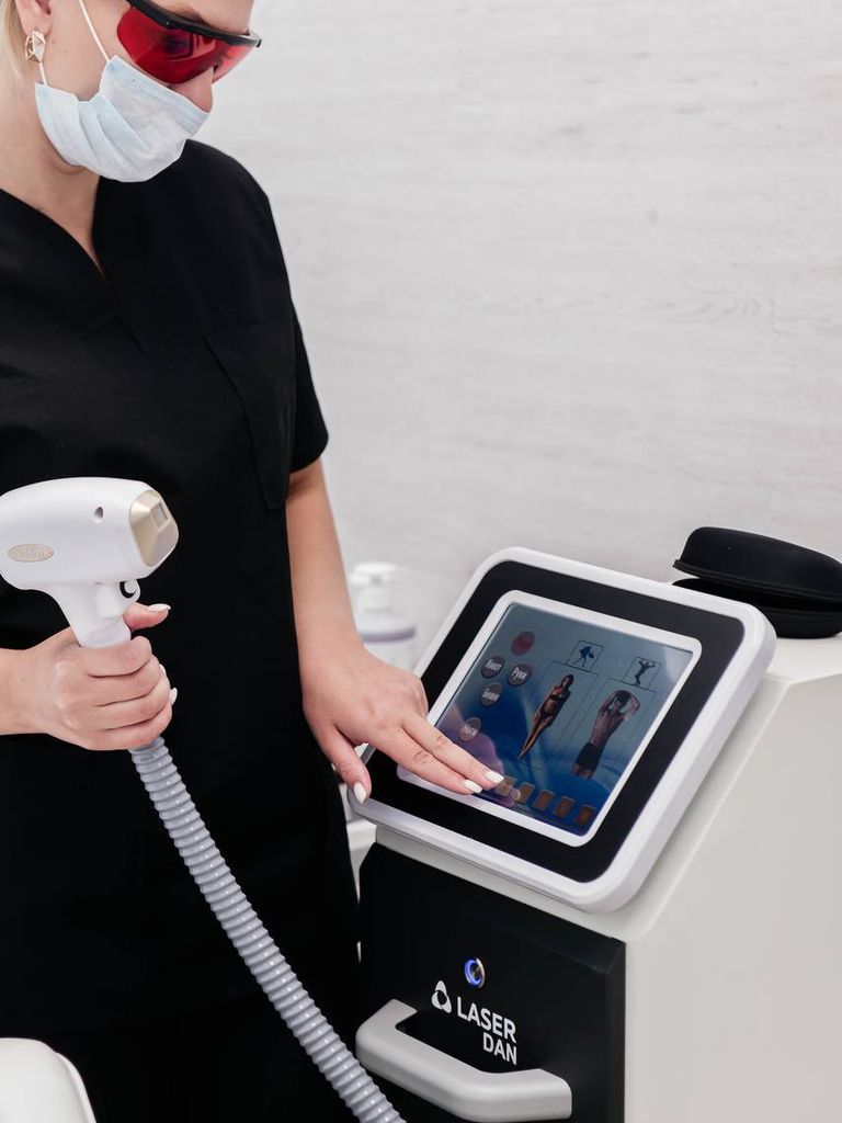 Комплекс лазерной эпиляции №2