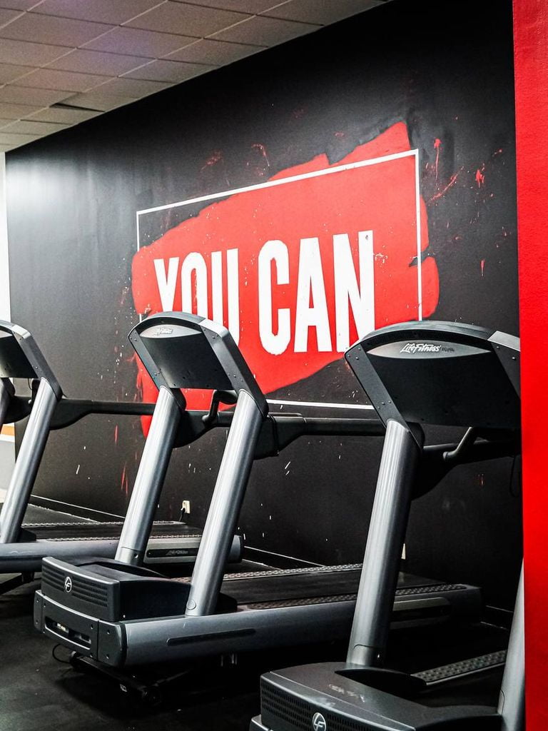 1 месяц безлимитного посещения по адресу ул. Малышева, 53