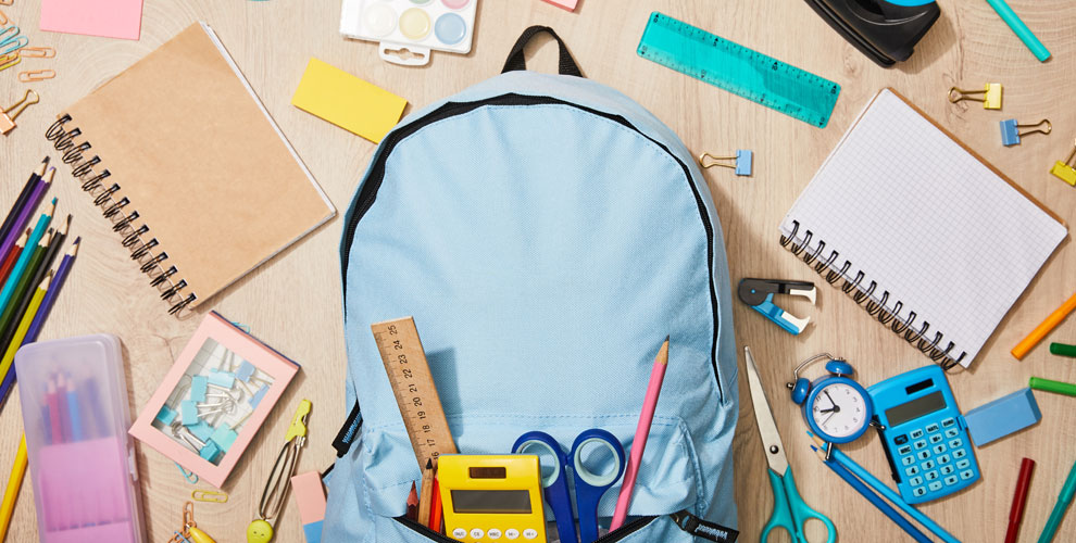 на ассортимент рюкзаков, школьных ранцев и сумок по акции